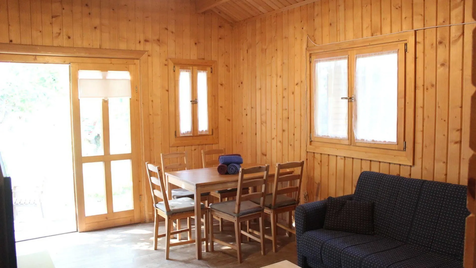 Camping Tropical Almunecar Hotel